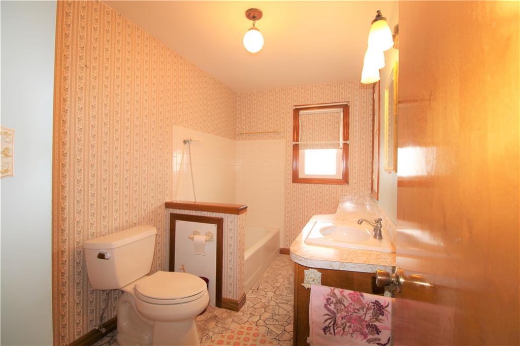 420 West Main Street Rural Valley, PA 16249 - Photo 17 of 20