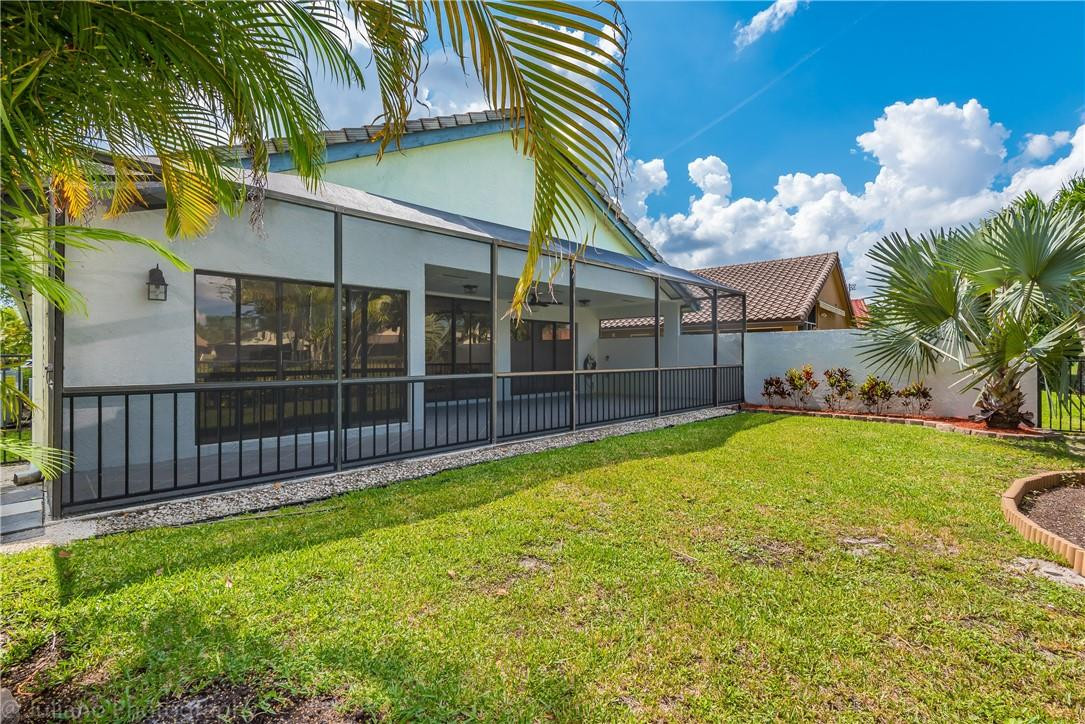 11086 Highland Circle Boca Raton, FL 33428 - Photo 12 of 52 Photo 12