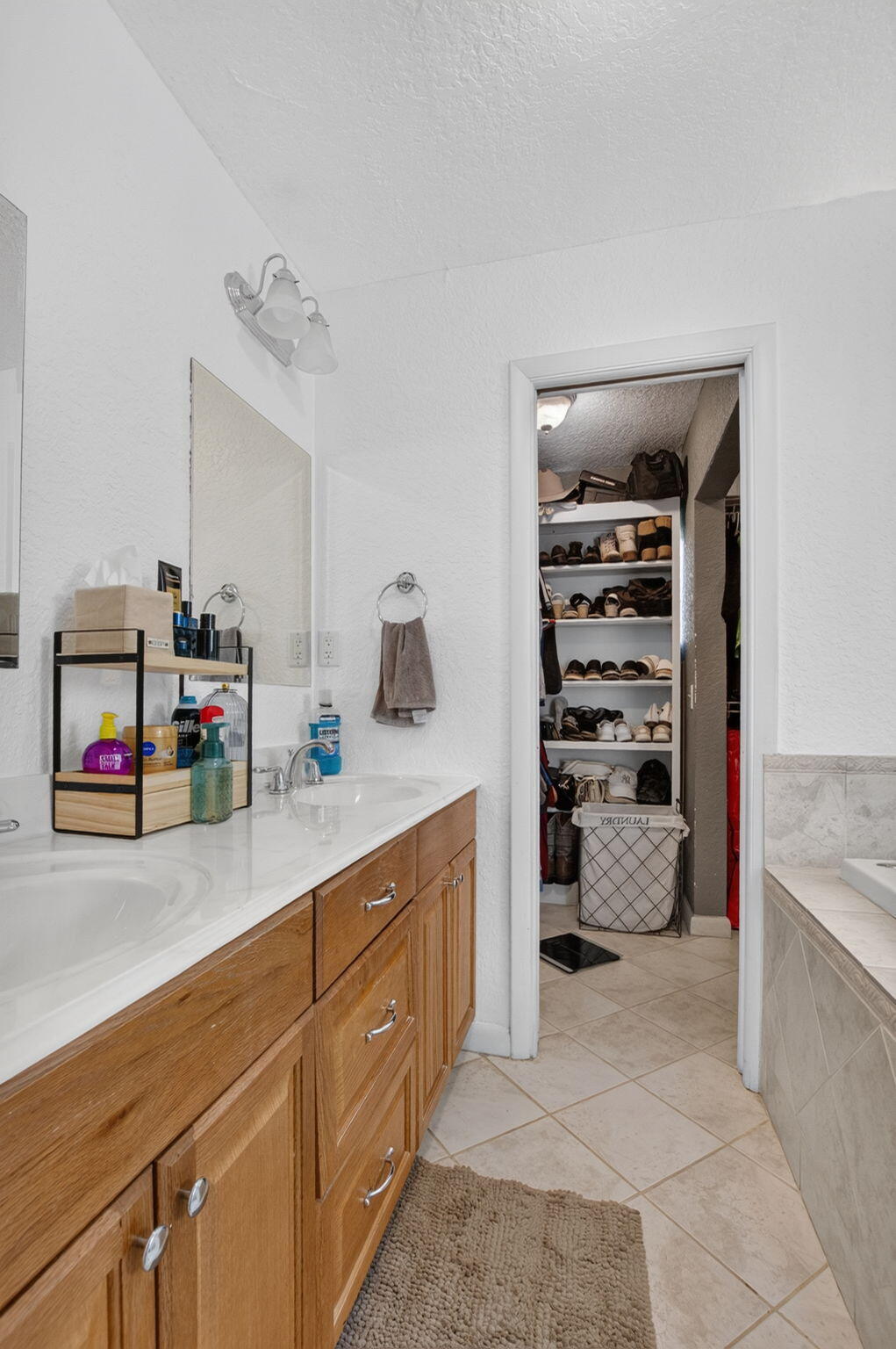 6521 Woodbury Road Boca Raton, FL 33433 - Photo 30 of 62 30-web-or-mls-DSC_2052