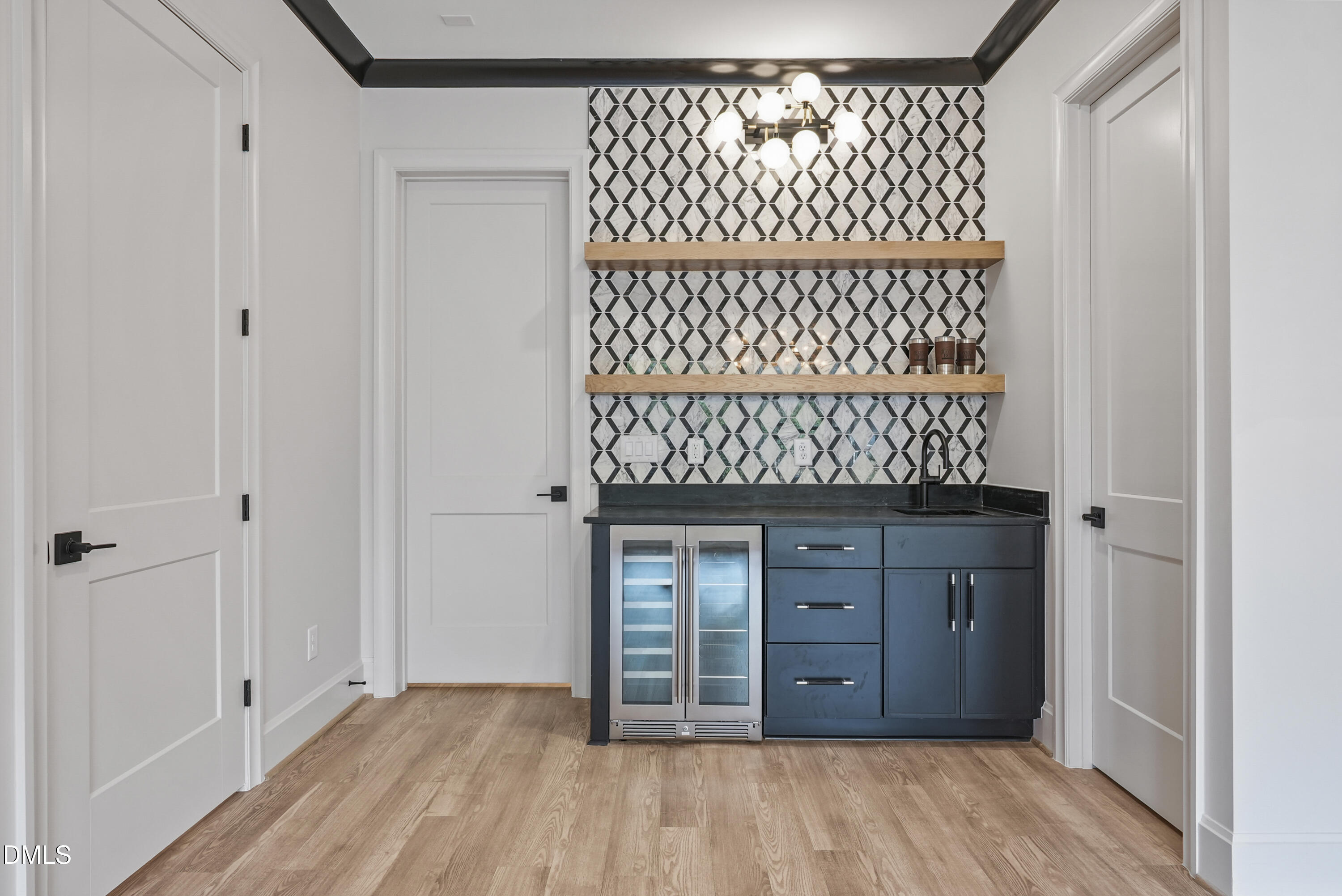 2907 Churchill Road Raleigh, NC 27607 - Photo 12 of 90 DSC00222