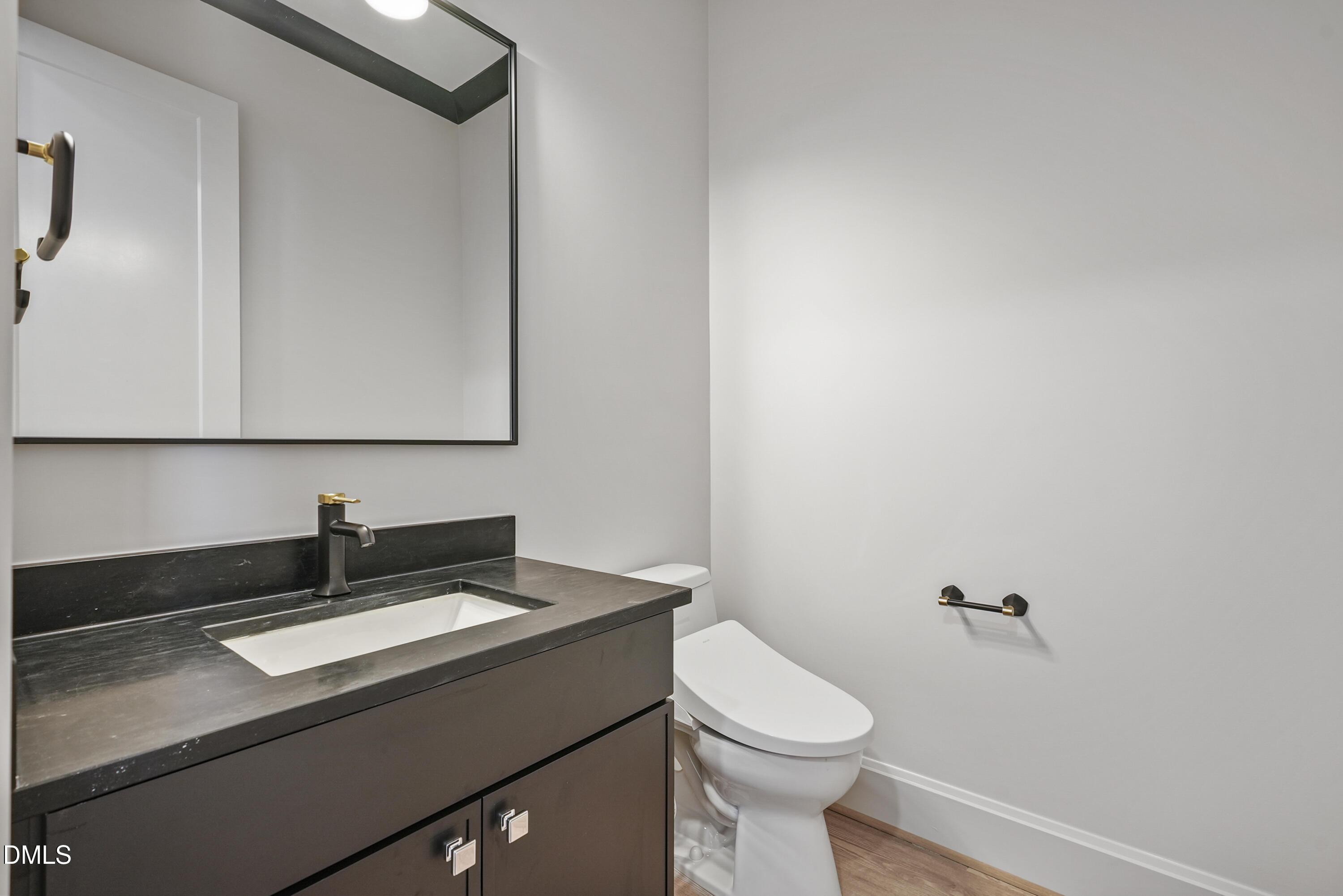 2907 Churchill Road Raleigh, NC 27607 - Photo 15 of 90 DSC00237