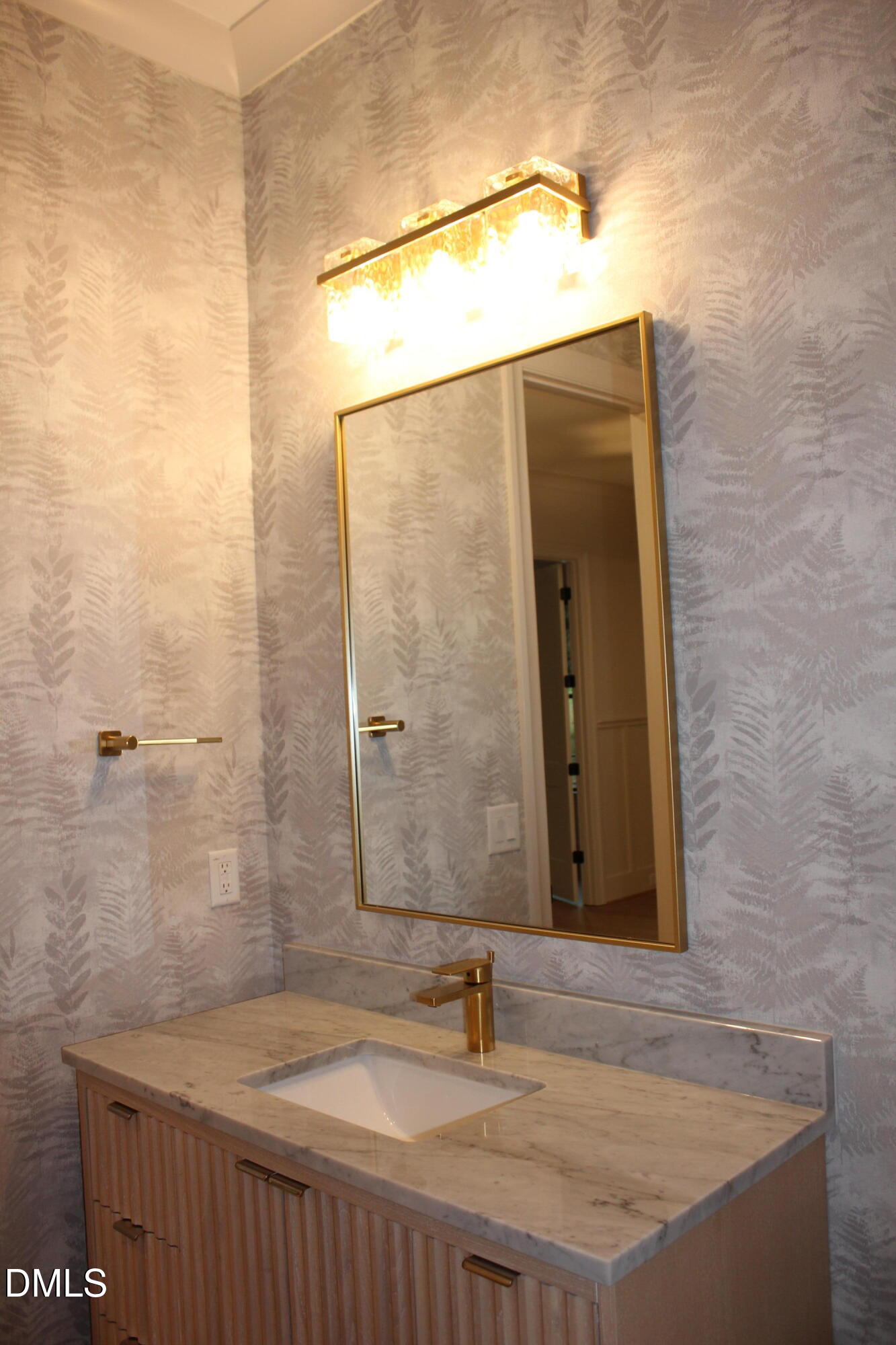 2907 Churchill Road Raleigh, NC 27607 - Photo 23 of 102 IMG_0818