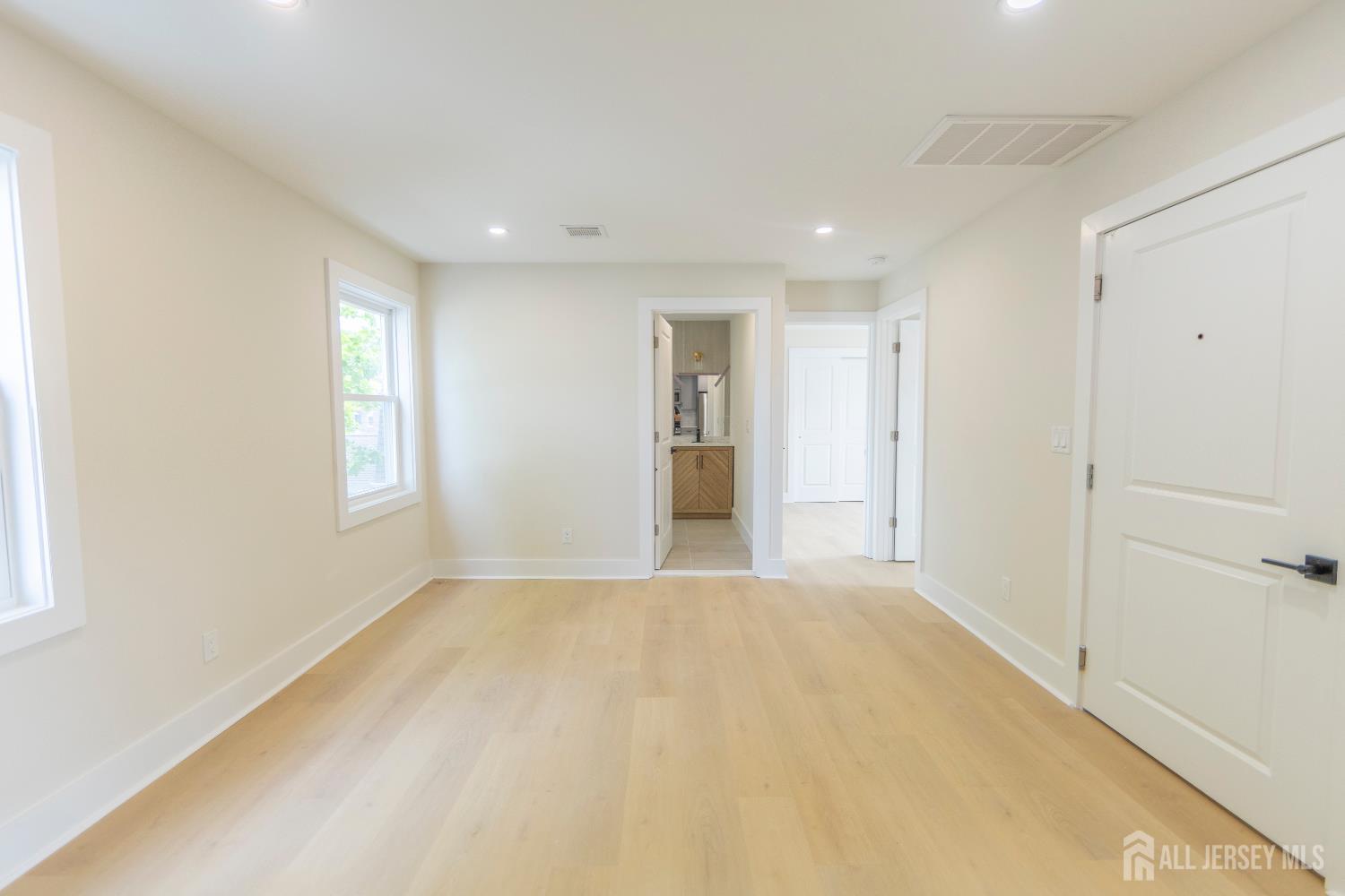 450 Packer Place, Unit 2 Perth Amboy, NJ 08861 - Photo 8 of 21