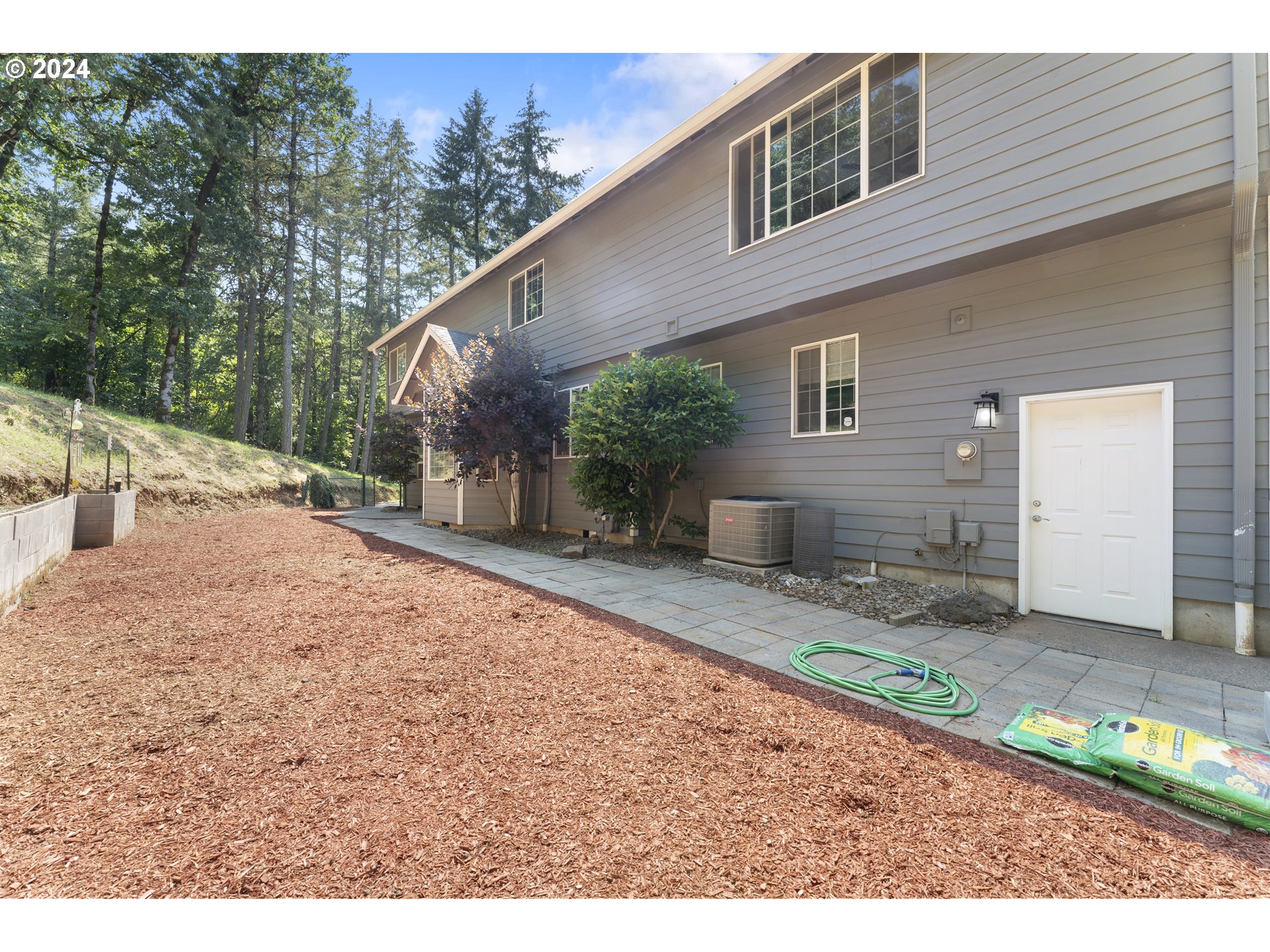 2396 Grice Hill Road Salem, OR 97304 - Photo 34 of 46 Gallery Image 34
