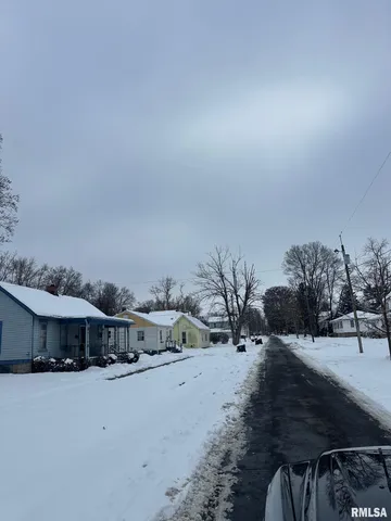 $5,000 | 340 Pine Street, Jacksonville, IL 62650