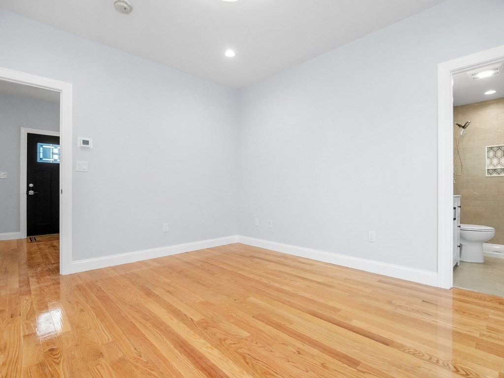 24 Tolman Street, Unit 2 Waltham, MA 02453 - Photo 21 of 33