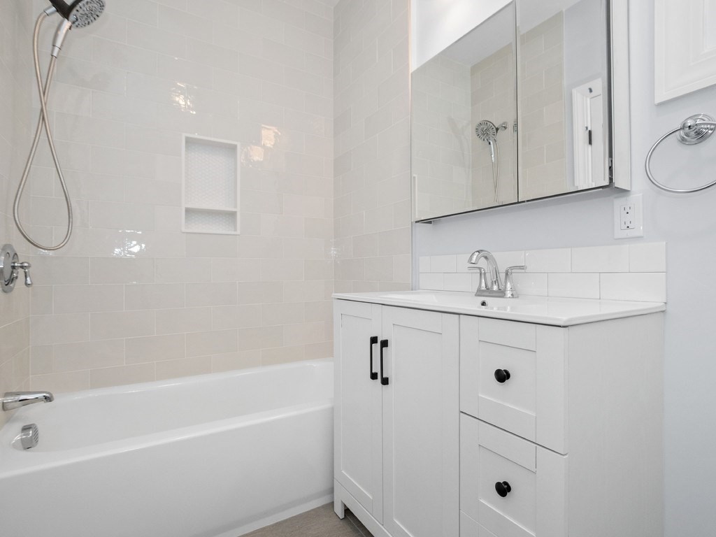 24 Tolman Street, Unit 2 Waltham, MA 02453 - Photo 24 of 33