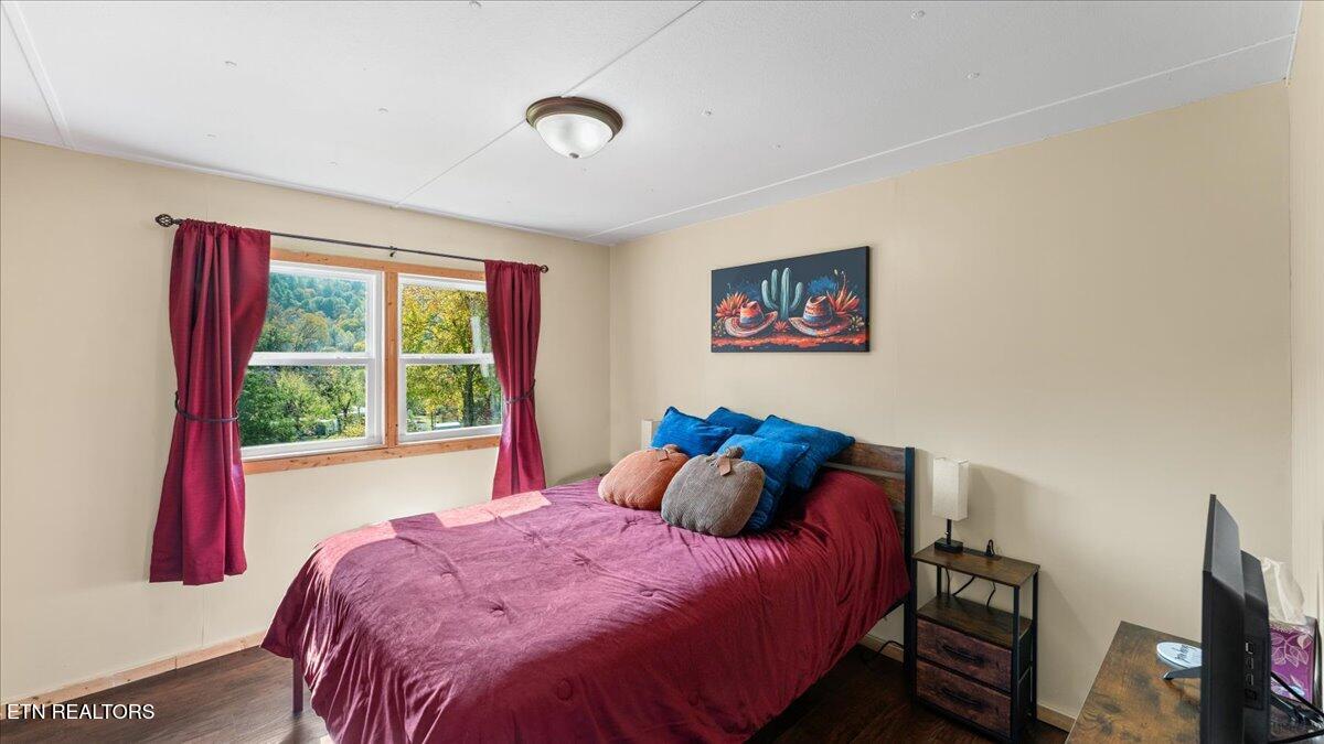 1501 Dockery Hollow Road Sevierville, TN 37876 - Photo 18 of 35 18-Bedroom 2