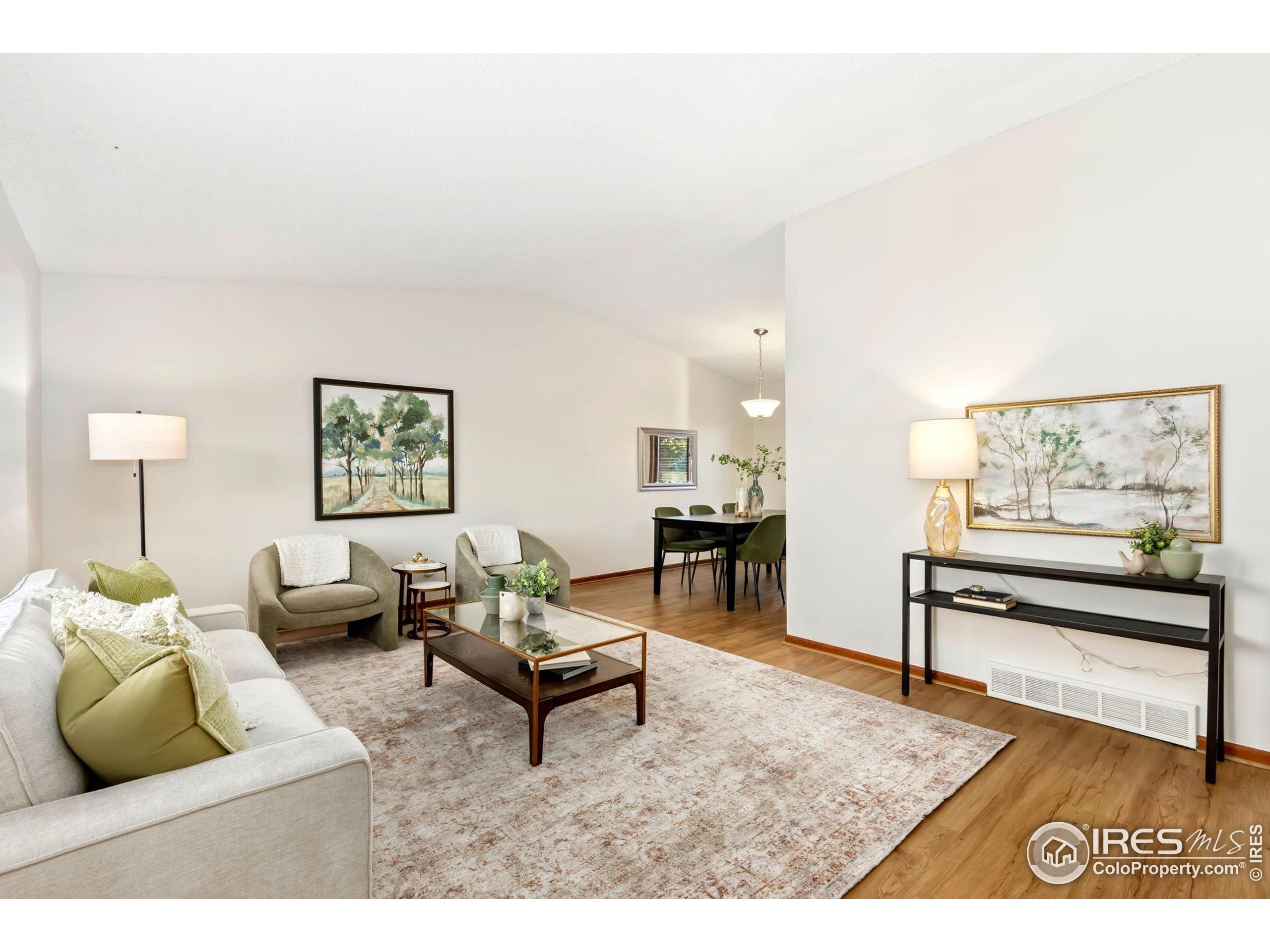 2014 Red Cloud Road Longmont, CO 80504 - Photo 3 of 30