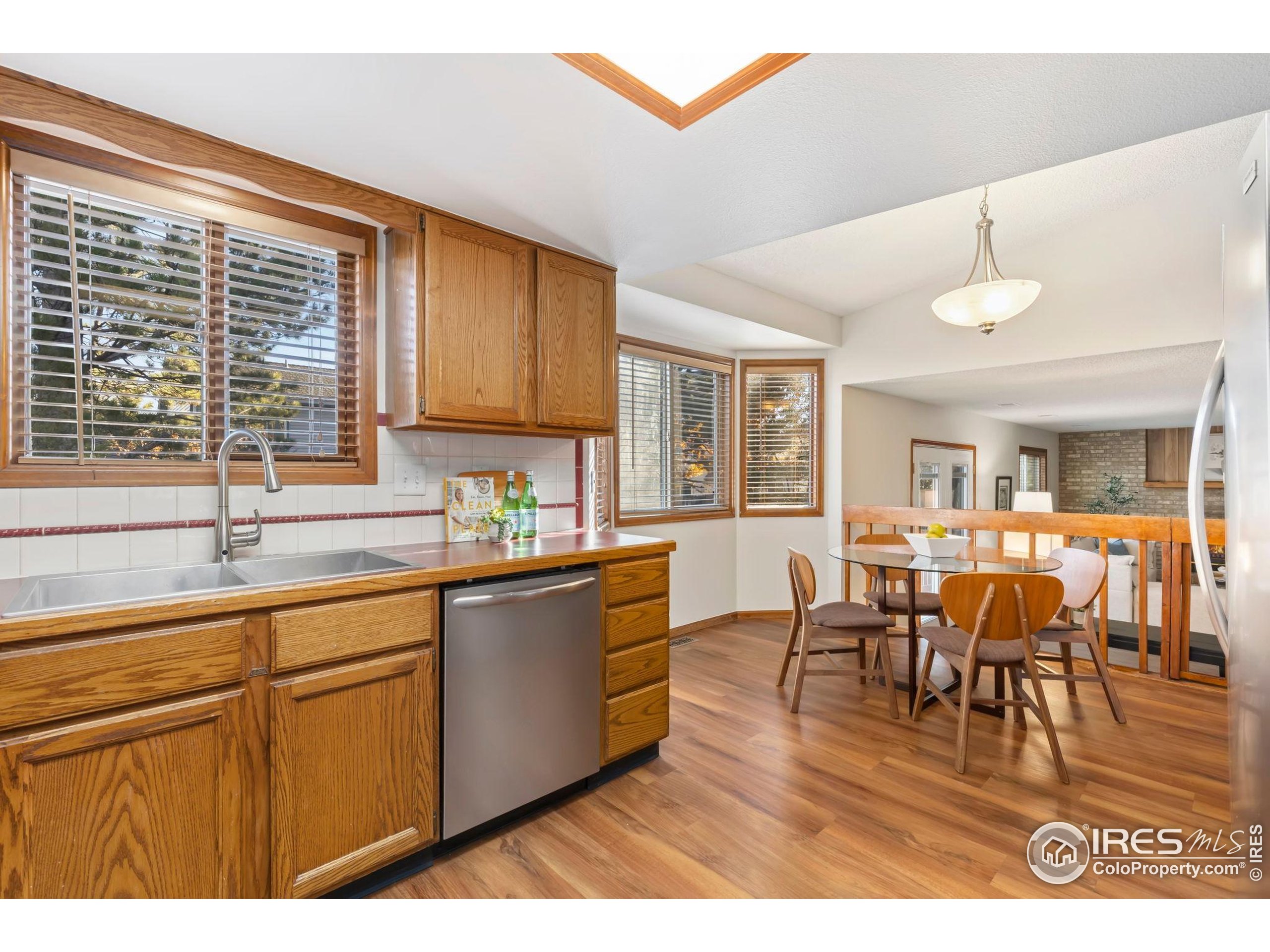 2014 Red Cloud Road Longmont, CO 80504 - Photo 10 of 30