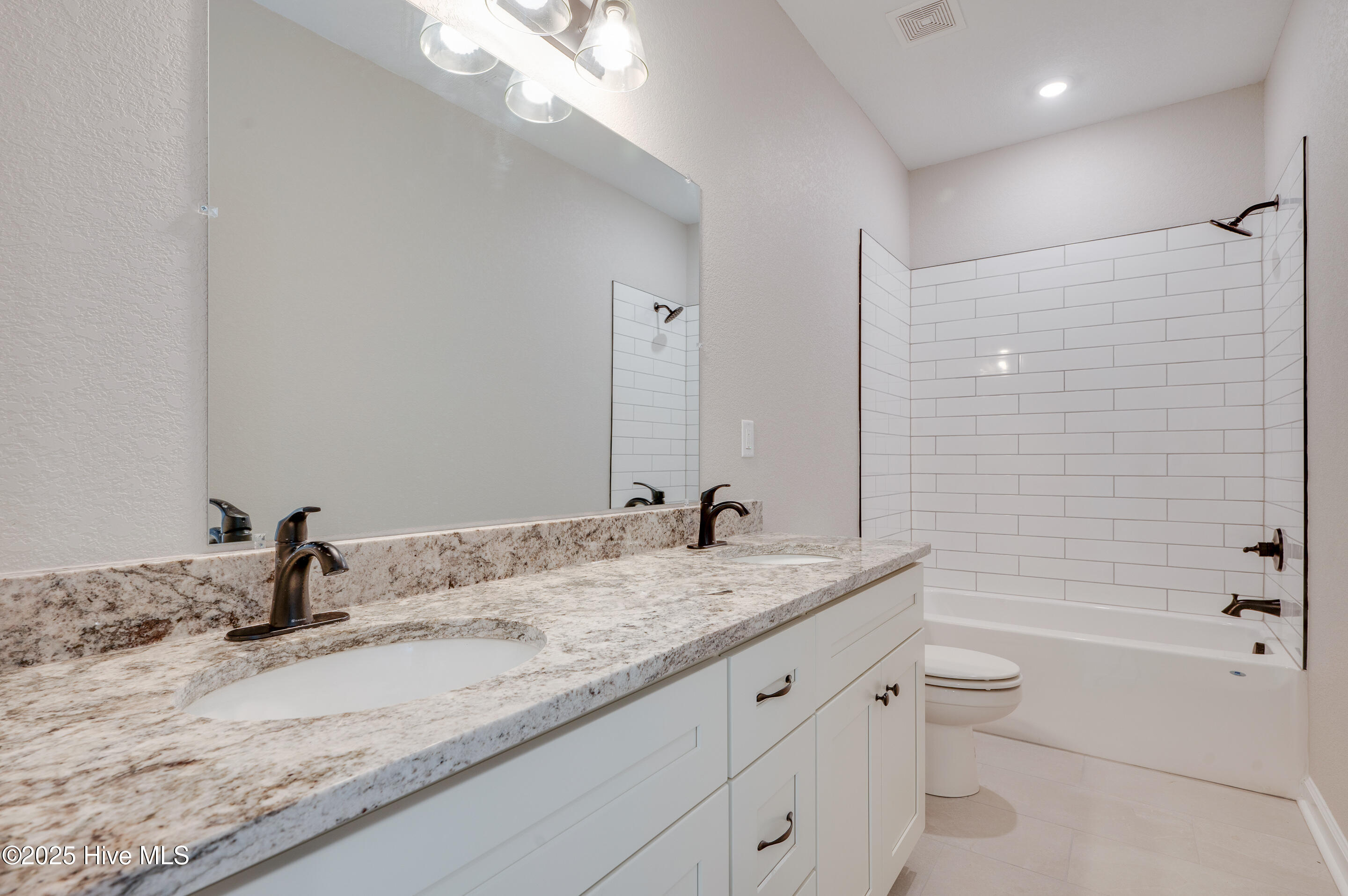 120 Rowland Creek Road Moyock, NC 27958 - Photo 23 of 25 600_Ambrose_St-33