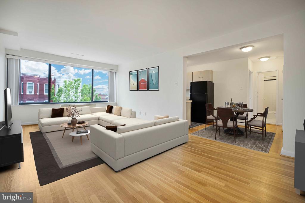 305 C Street Northeast, Unit 302 Washington, DC 20002 - Photo 4 of 26