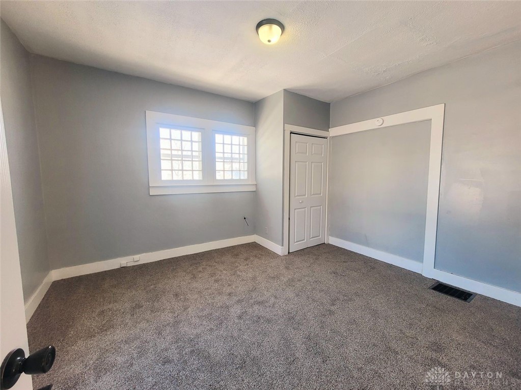 550 East Rose Street Springfield, OH 45505 - Photo 12 of 26
