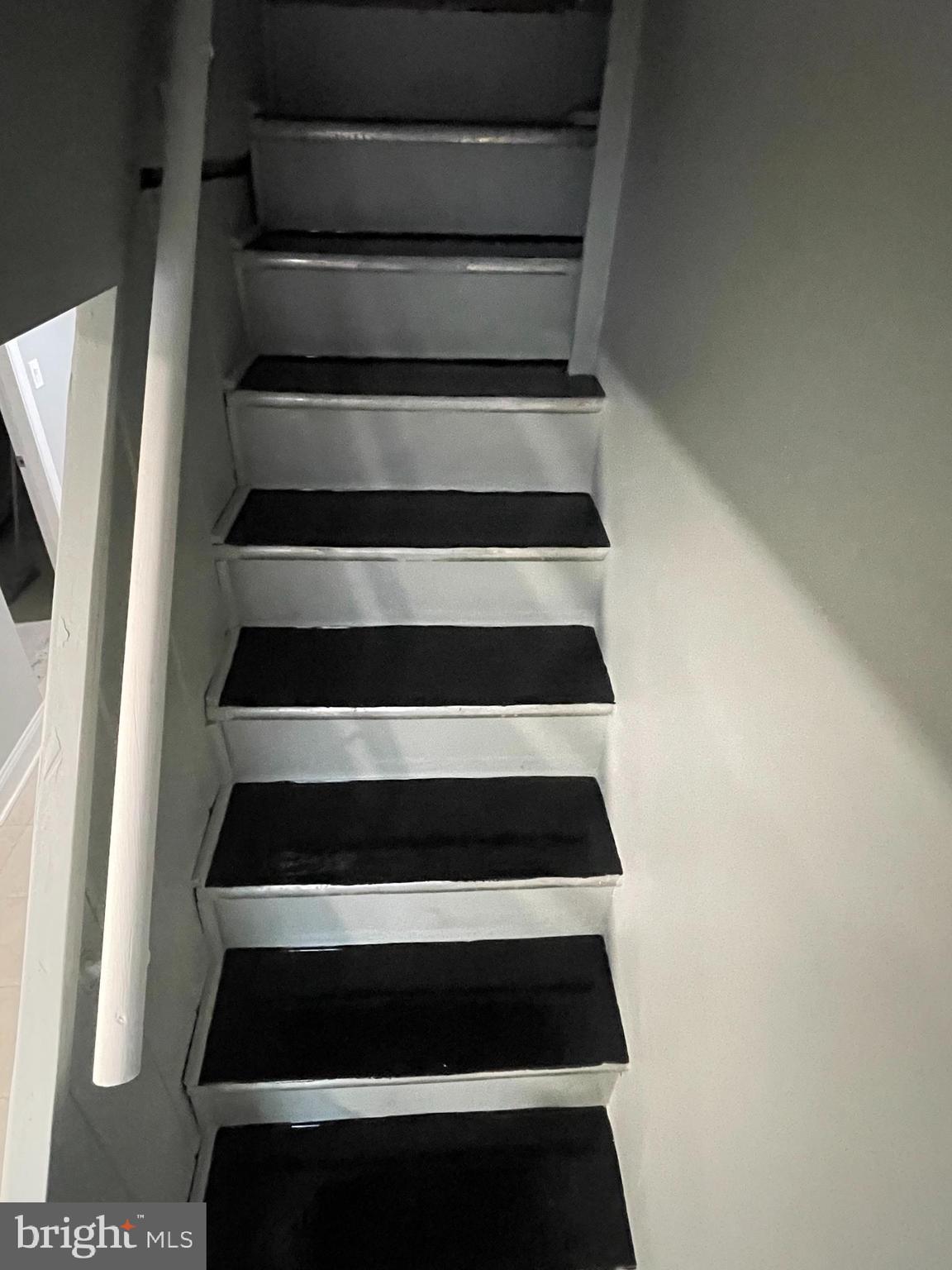 1353 Fanshawe Street Philadelphia, PA 19111 - Photo 22 of 41 a view of entryway