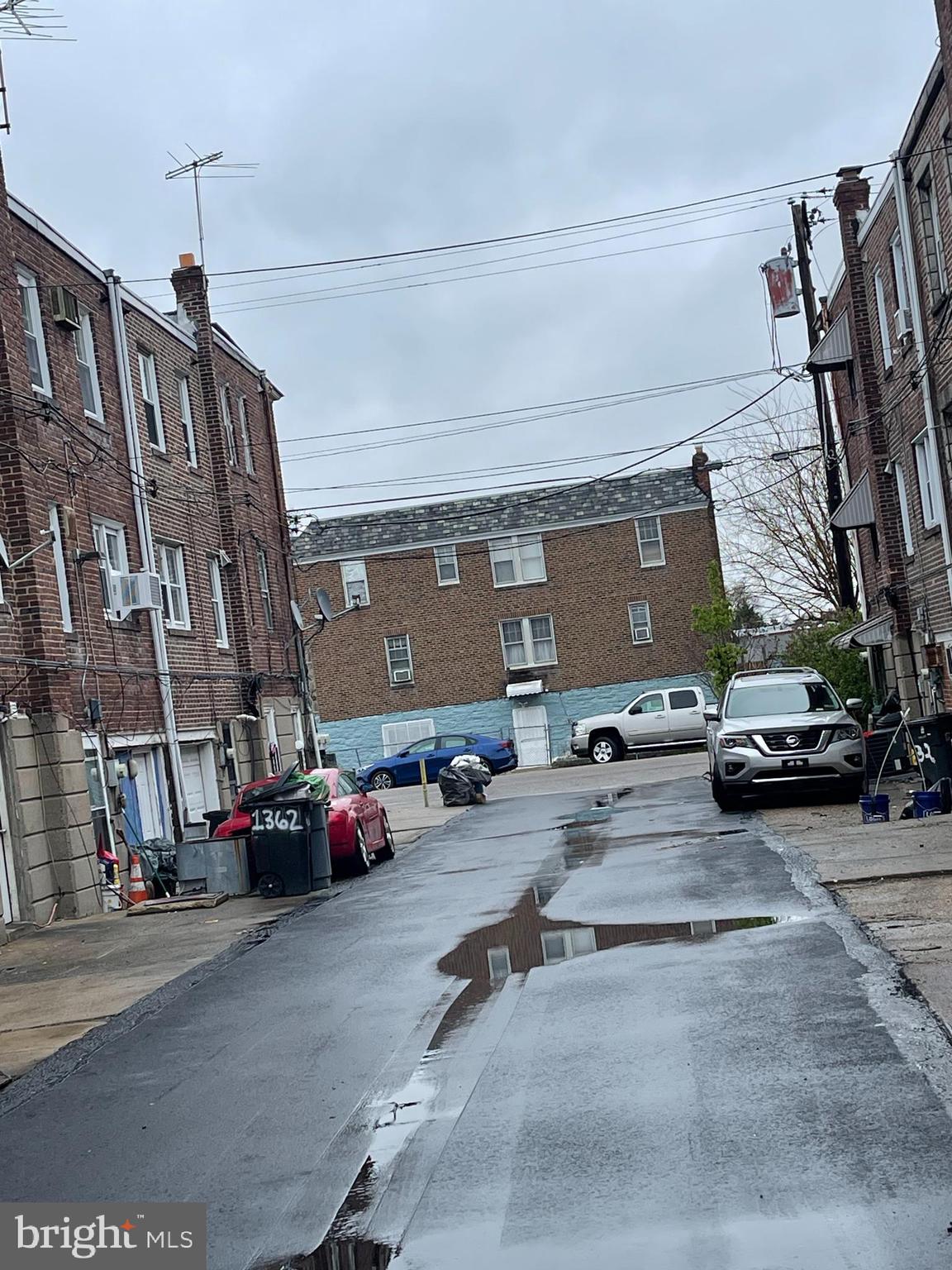 1353 Fanshawe Street Philadelphia, PA 19111 - Photo 41 of 41 a car parked in front of a building