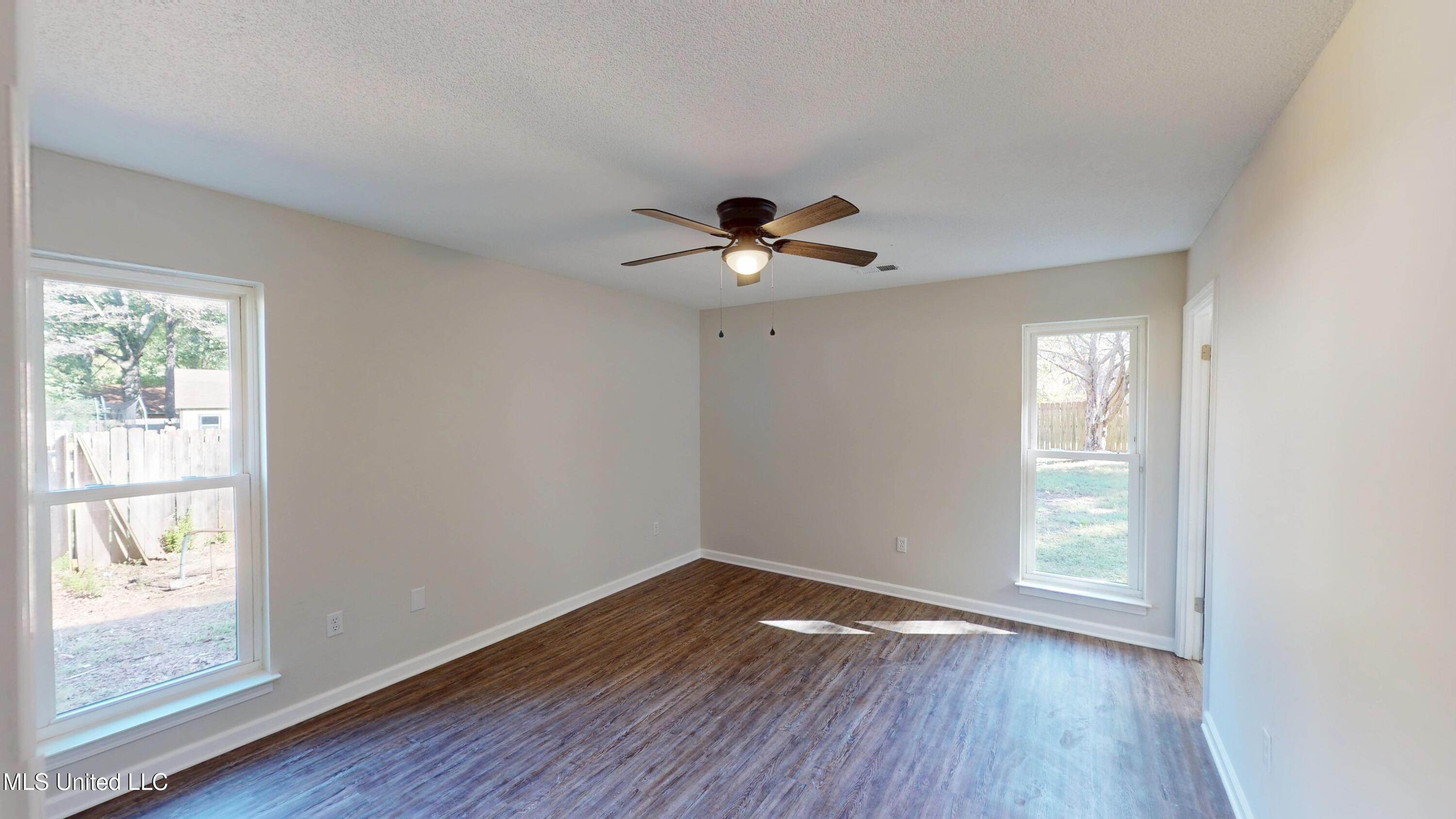 6500 Sandhurst Road Horn Lake, MS 38637 - Photo 20 of 24 6500-Sandhurst-Rd-10022025_103401