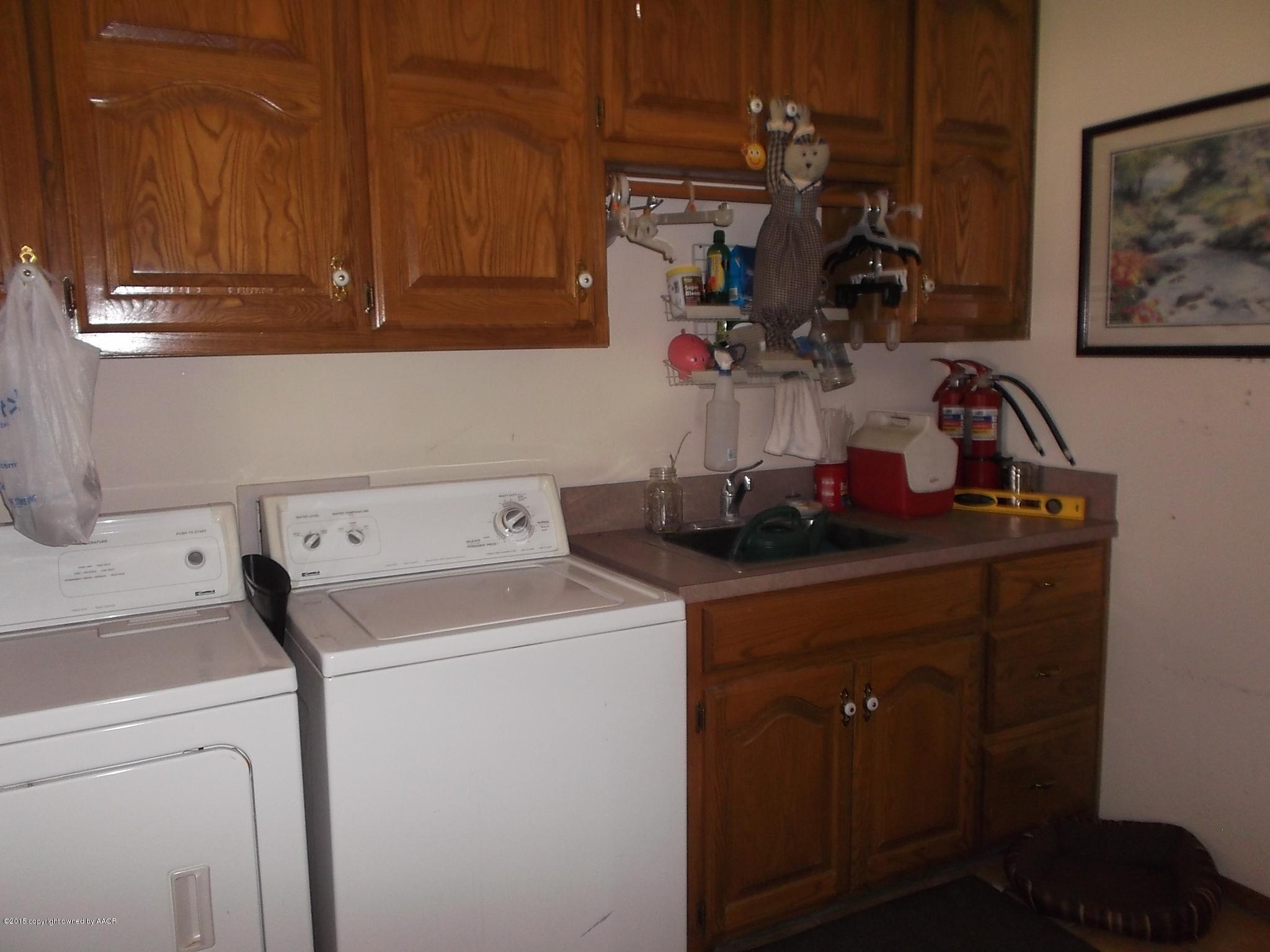 9805 Stinnett Road Fritch, TX 79036 - Photo 25 of 30 DSCF7493