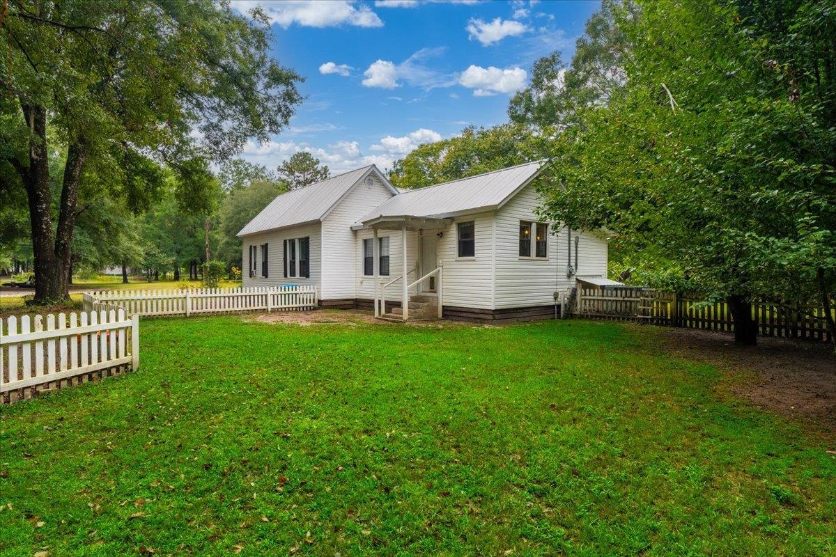 450 Riverview Road Havana, FL 32333 - Photo 8 of 41 Gallery Image 8