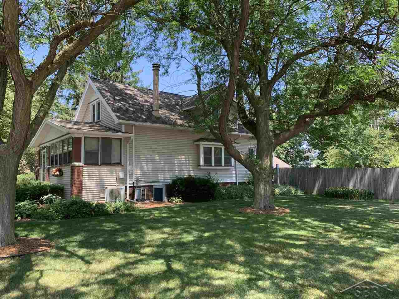 1070 North Center Road Saginaw, MI 48638 - Photo 3 of 49 50017036-2.JPG
