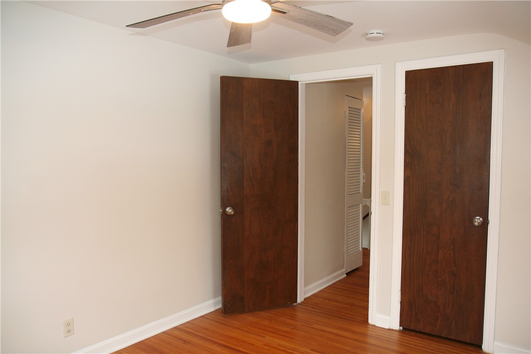 120 Sydenham Road Irondequoit, NY 14609 - Photo 33 of 41