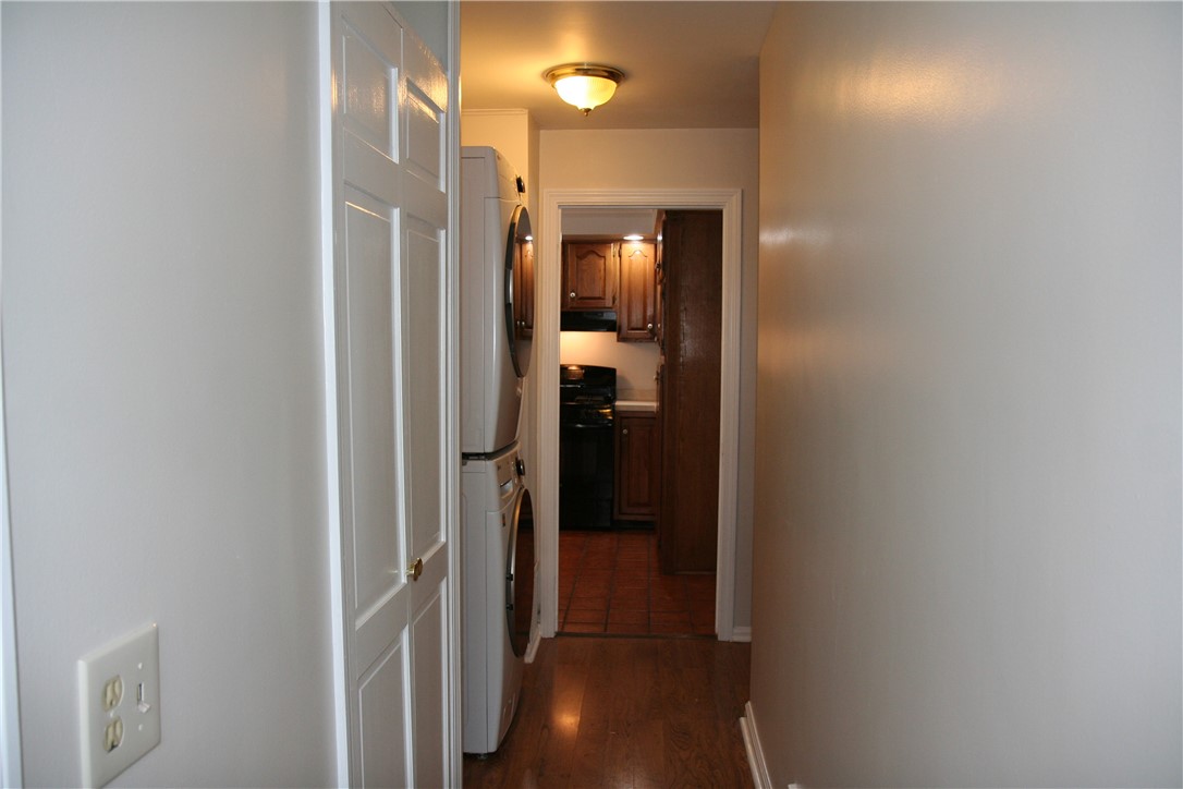 120 Sydenham Road Irondequoit, NY 14609 - Photo 35 of 41