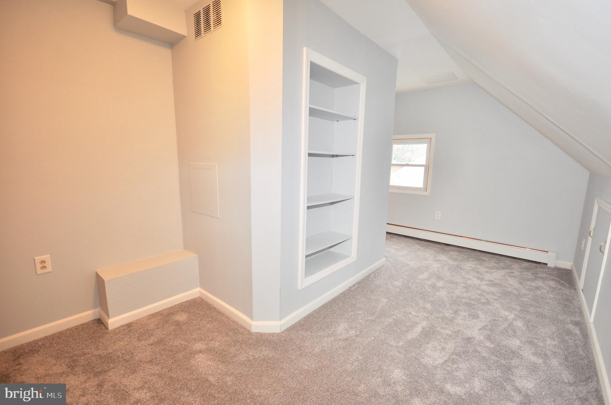 9222 Treaty Road Philadelphia, PA 19114 - Photo 28 of 43 3rd bedroom or 2nd floor den