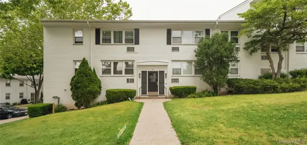 $389,500 | 90 Avon Circle, Unit D, Port Chester, NY 10573