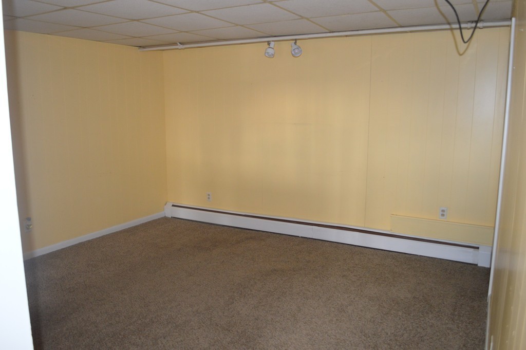 13 Columbine Road Worcester, MA 01609 - Photo 12 of 16 Gallery Image 12