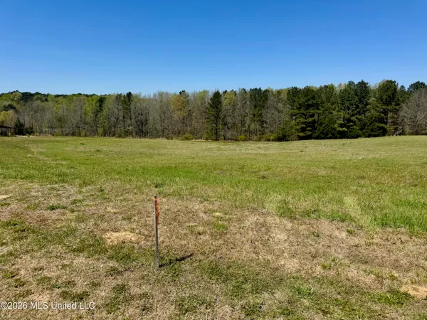 $224,900 | 735 Cedar Hill Road, Flora, MS 39071