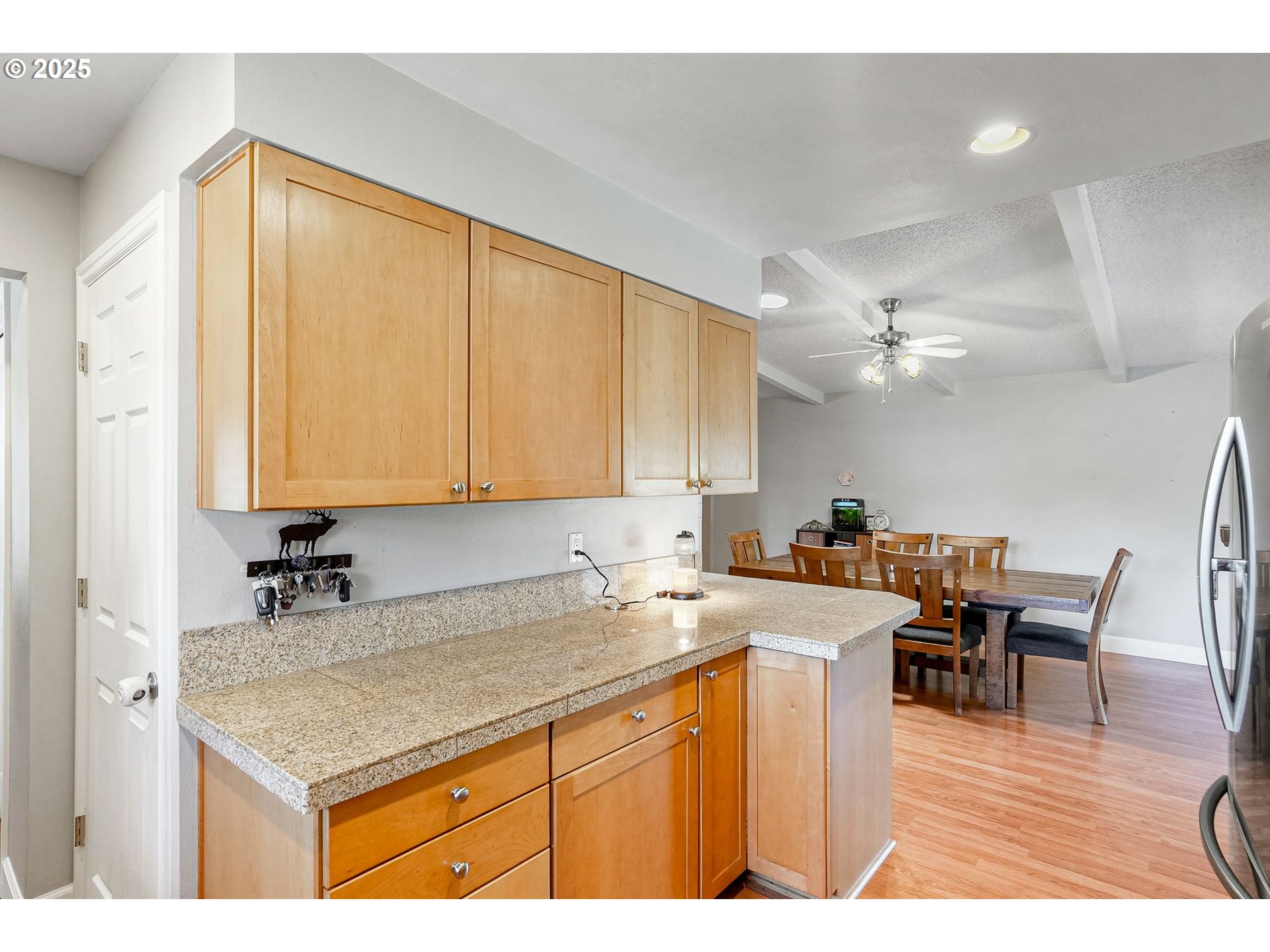 423 Hrubetz Road Southeast Salem, OR 97302 - Photo 6 of 26 Gallery Image 6