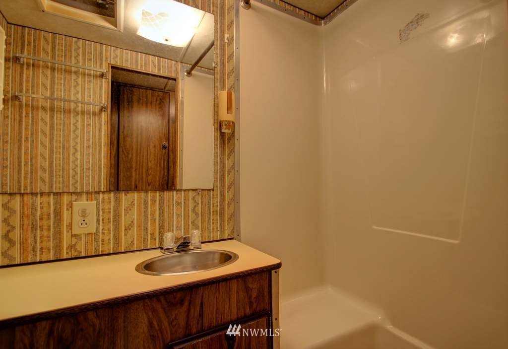155-1 Goldrush Road Deming, WA 98244 - Photo 12 of 25 Gallery Image 12