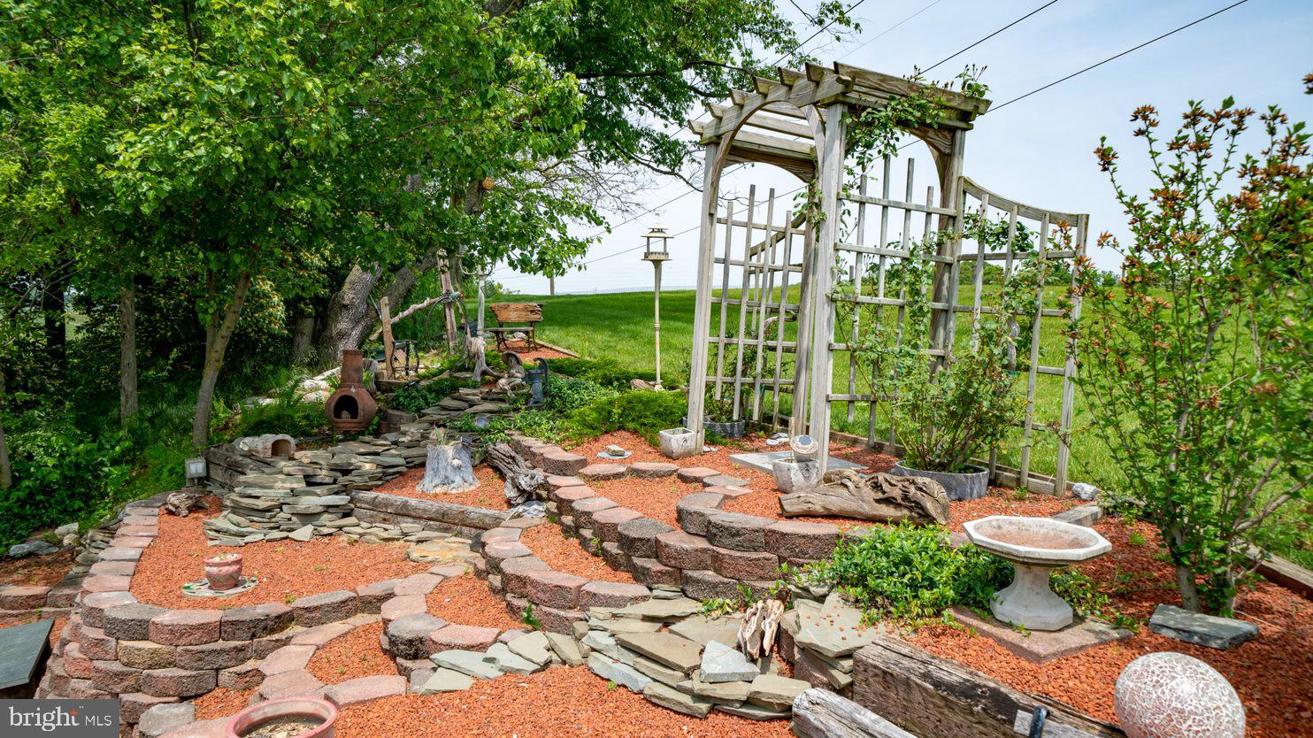 775 Bairs Road York, PA 17408 - Photo 36 of 95