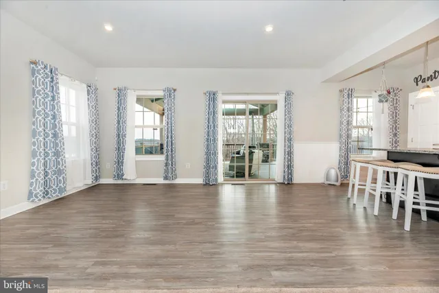 $825,000 | 7031 Eaglehead Drive, New Market, MD 21774