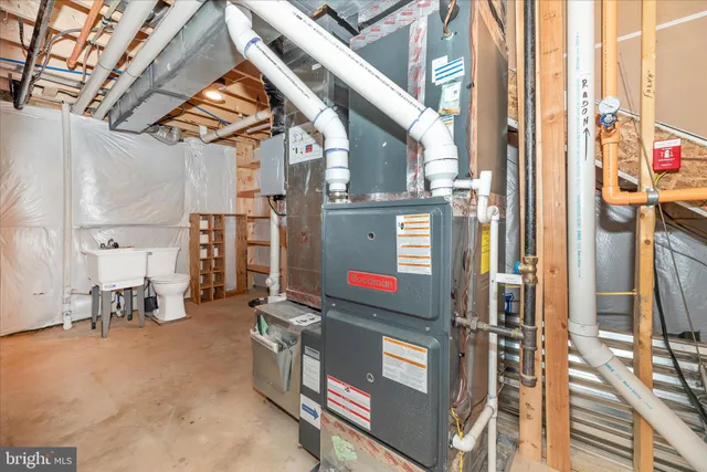 $825,000 | 7031 Eaglehead Drive, New Market, MD 21774