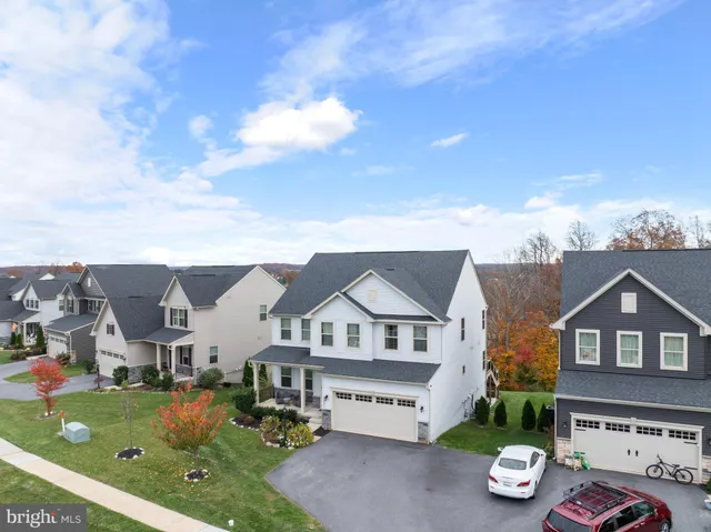 $825,000 | 7031 Eaglehead Drive, New Market, MD 21774