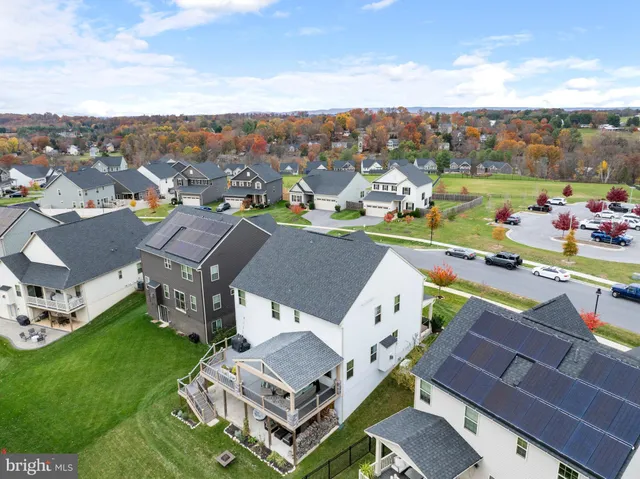 $825,000 | 7031 Eaglehead Drive, New Market, MD 21774