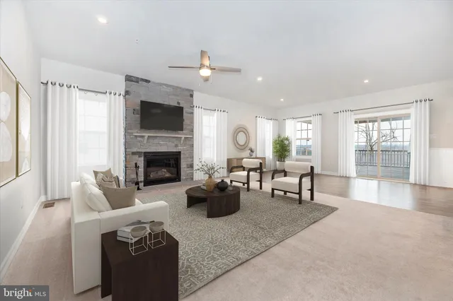 $825,000 | 7031 Eaglehead Drive, New Market, MD 21774