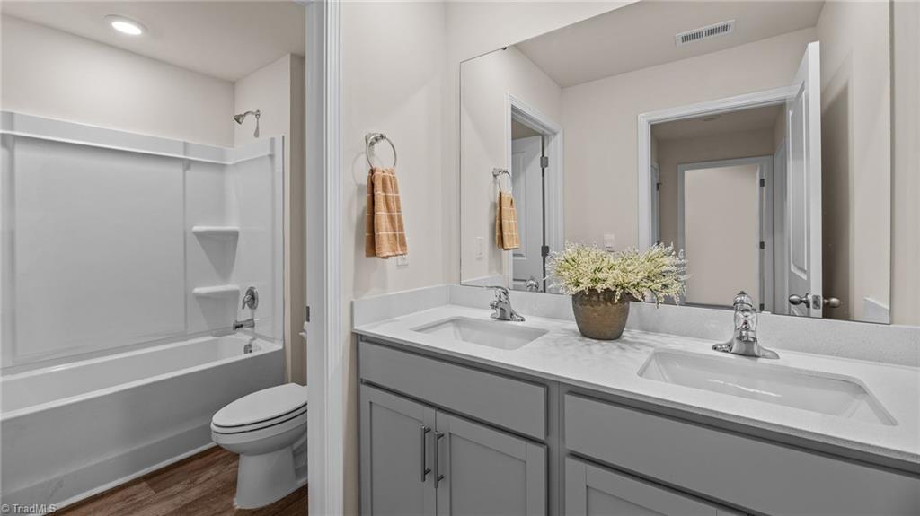 314 Owens Road Lexington, NC 27292 - Photo 13 of 18 Photos are only for illustrative purposes.