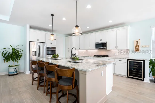 $725,000 | 776 St Somewhere Drive, Hardeeville, SC 29927