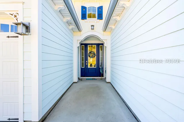 $725,000 | 776 St Somewhere Drive, Hardeeville, SC 29927