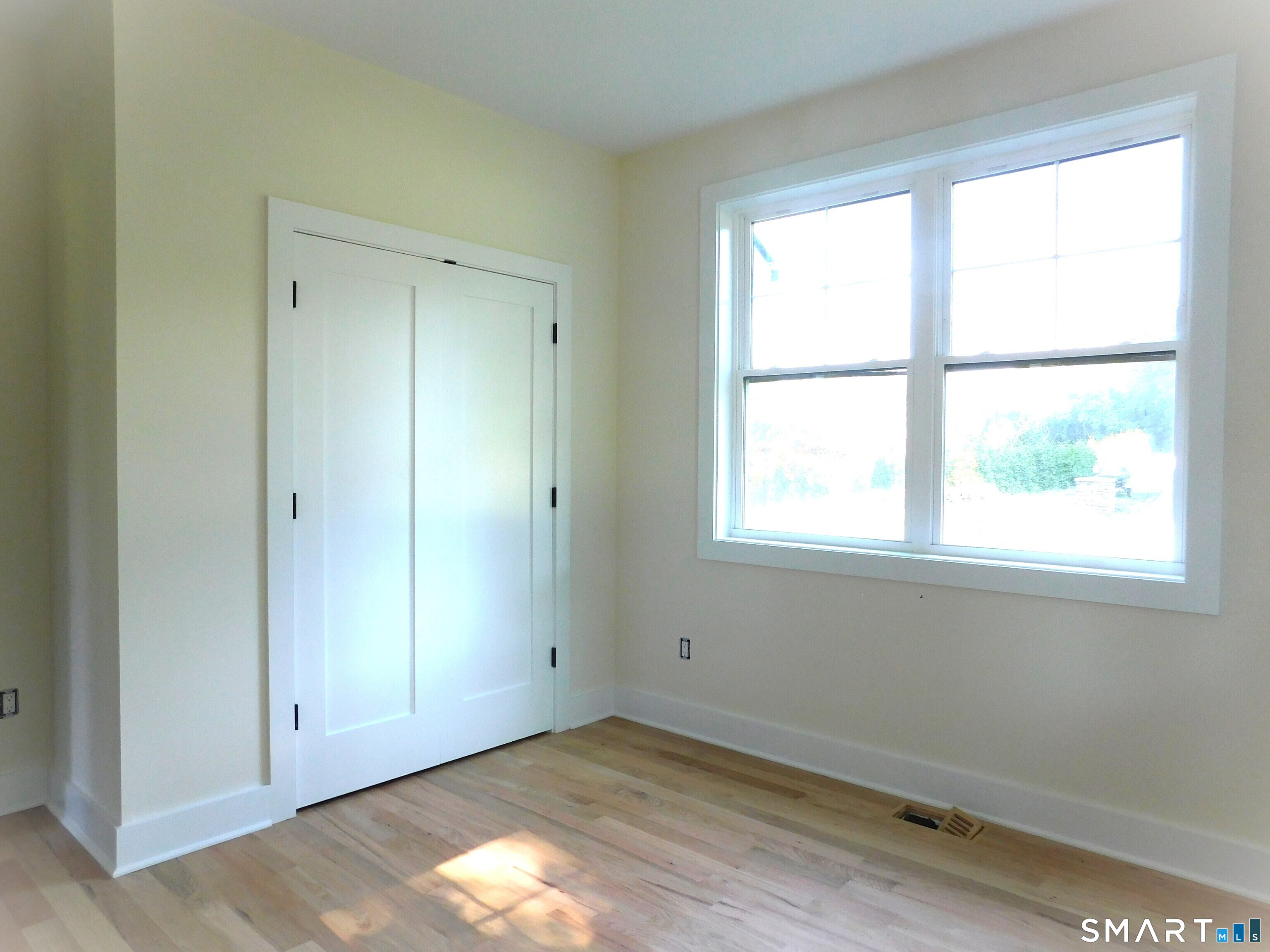 60 Mohegan Road Shelton, CT 06484 - Photo 10 of 27 Gallery Image 10