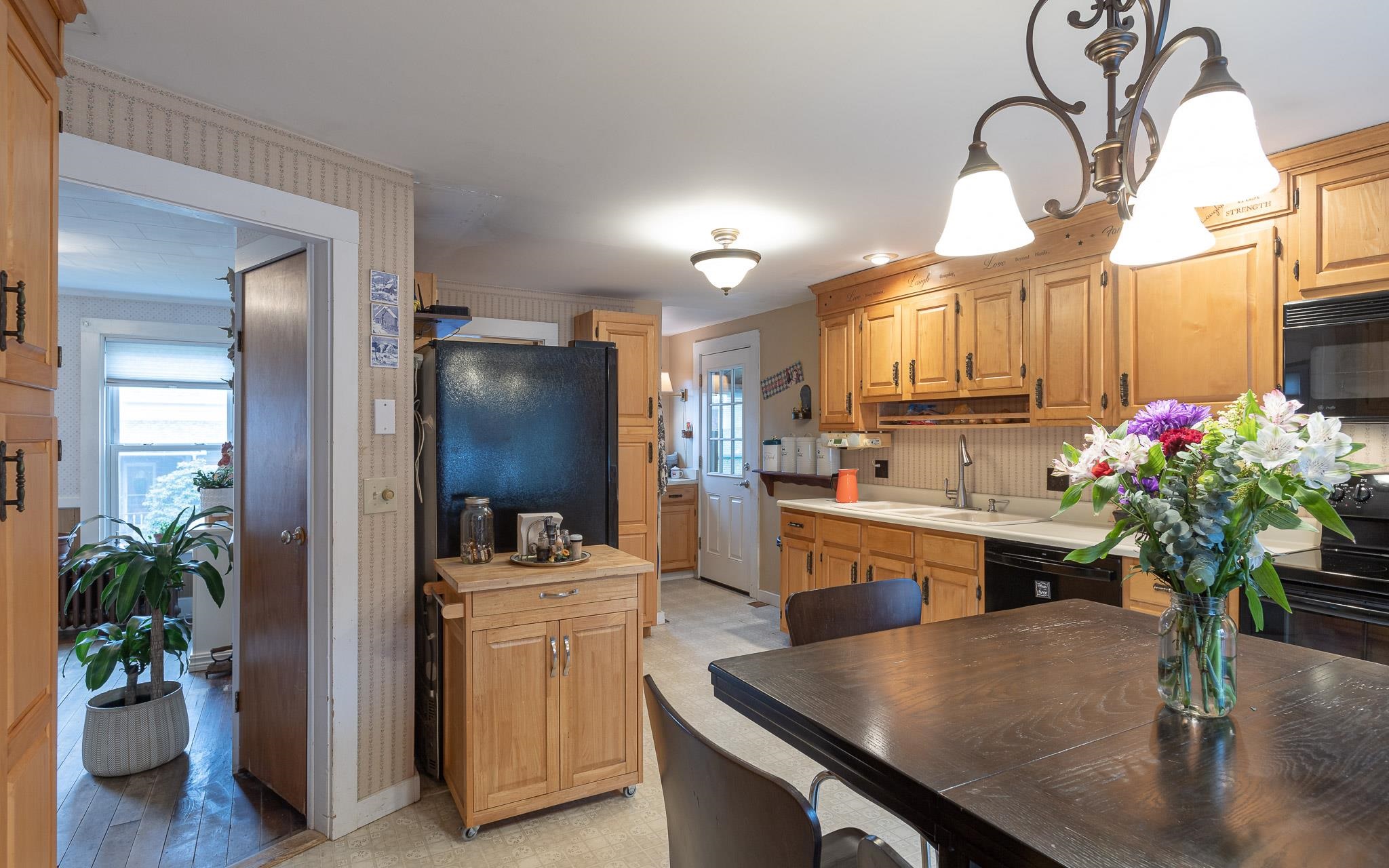 29 Granite Street Troy, NH 03465 - Photo 5 of 36 Gallery Image 5