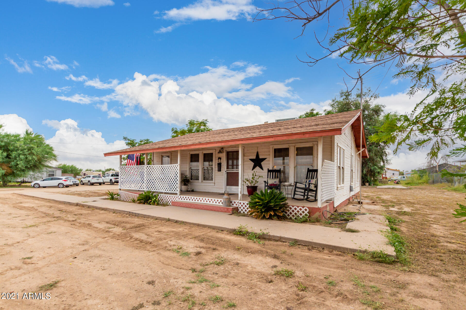 234 North Apache Road Buckeye, AZ 85326 - Photo 3 of 25 3
