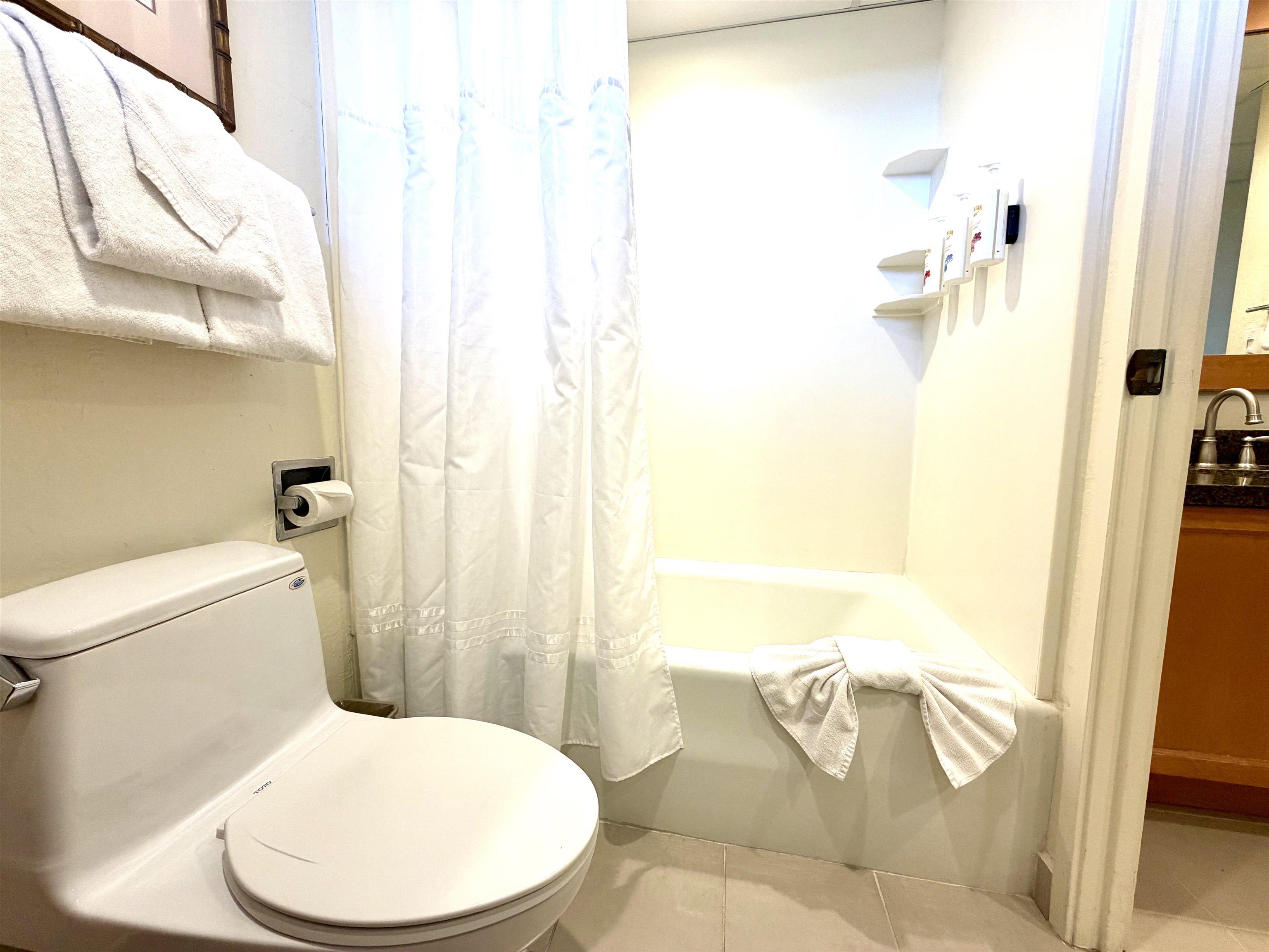 3445 Lower Honoapiilani Road, Unit 834 Lahaina, HI 96761 - Photo 21 of 50