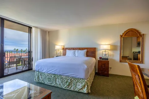 $648,000 | 3445 Lower Honoapiilani Road, Unit 834, Lahaina, HI 96761