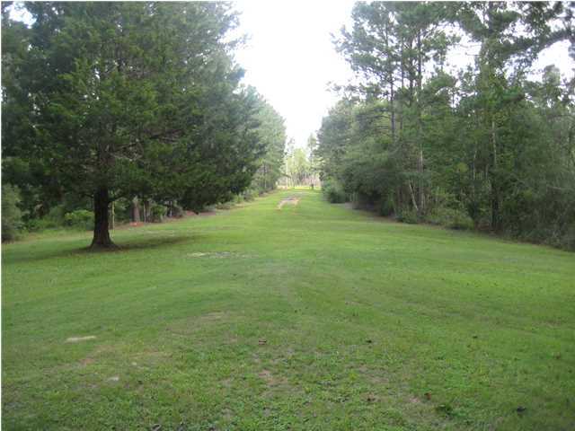 1633 Chesser Road DeFuniak Springs, FL 32435 - Photo 3 of 11 Gallery Image 3