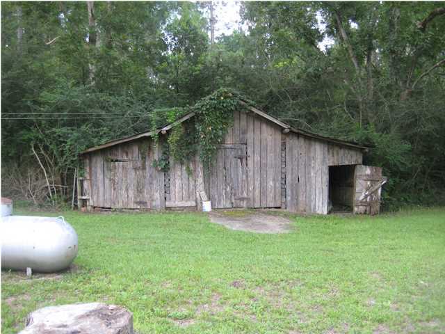 1633 Chesser Road DeFuniak Springs, FL 32435 - Photo 5 of 11 Gallery Image 5