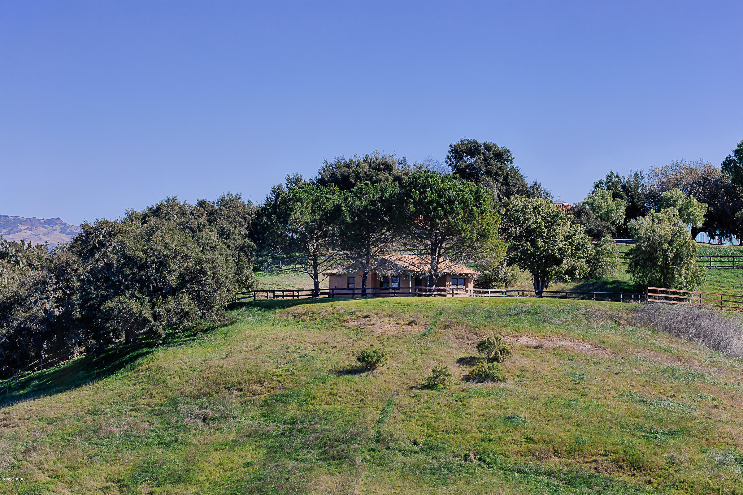 2805 North Refugio Road Santa Ynez, CA 93460 - Photo 31 of 46 Guest House
