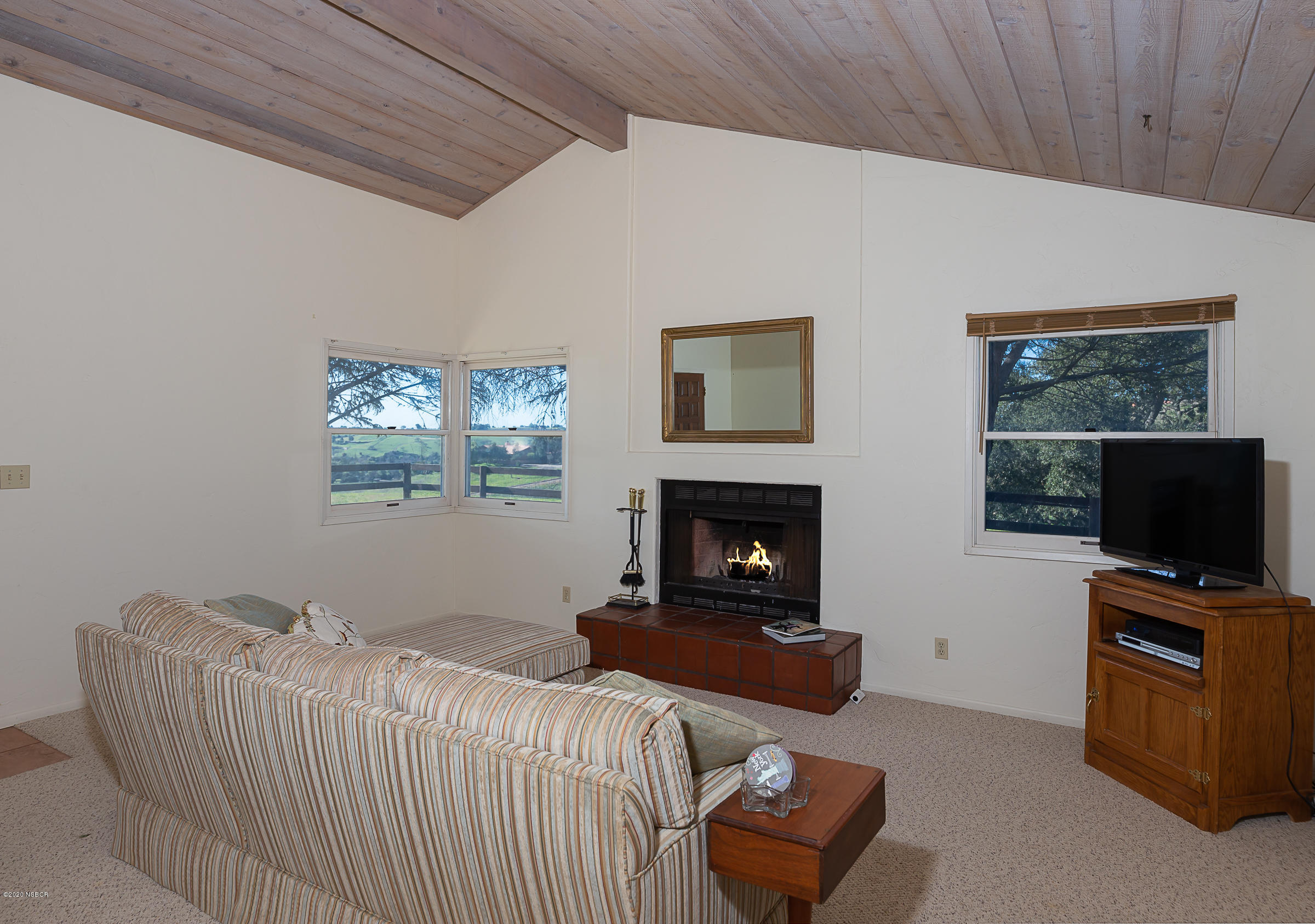 2805 North Refugio Road Santa Ynez, CA 93460 - Photo 34 of 46 Guest House