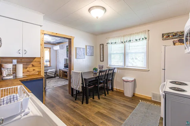 $179,000 | 1229 East Sheridan Street, Ely, MN 55731